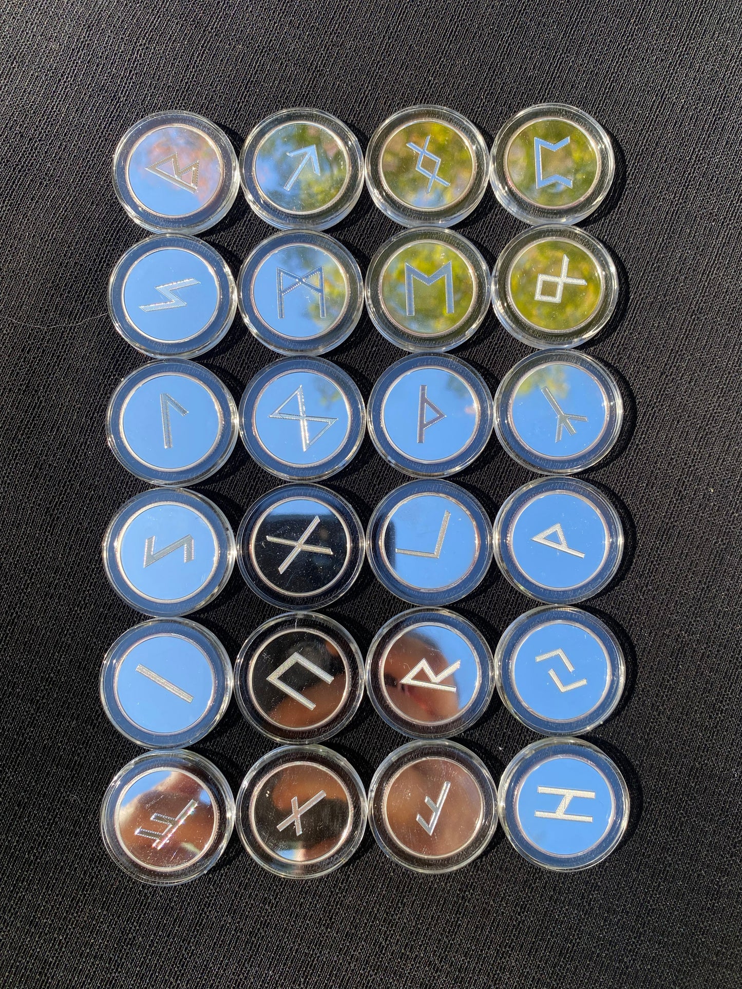 Silver Rune Set – 24 Engraved Norse Runes for Divination, Meditation & Ritual Use